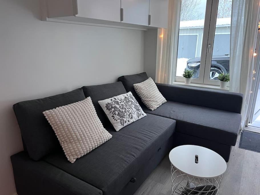 Ferienwohnung Laegenhet Med Egen Ingang. Sundsvall Exterior foto
