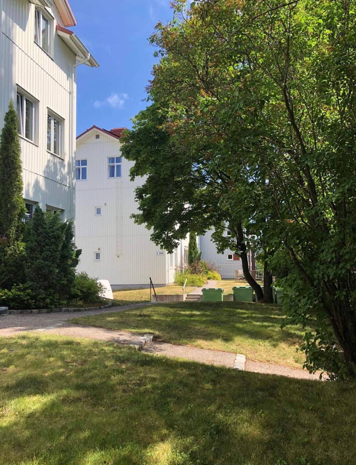 Ferienwohnung Laegenhet Med Egen Ingang. Sundsvall Exterior foto